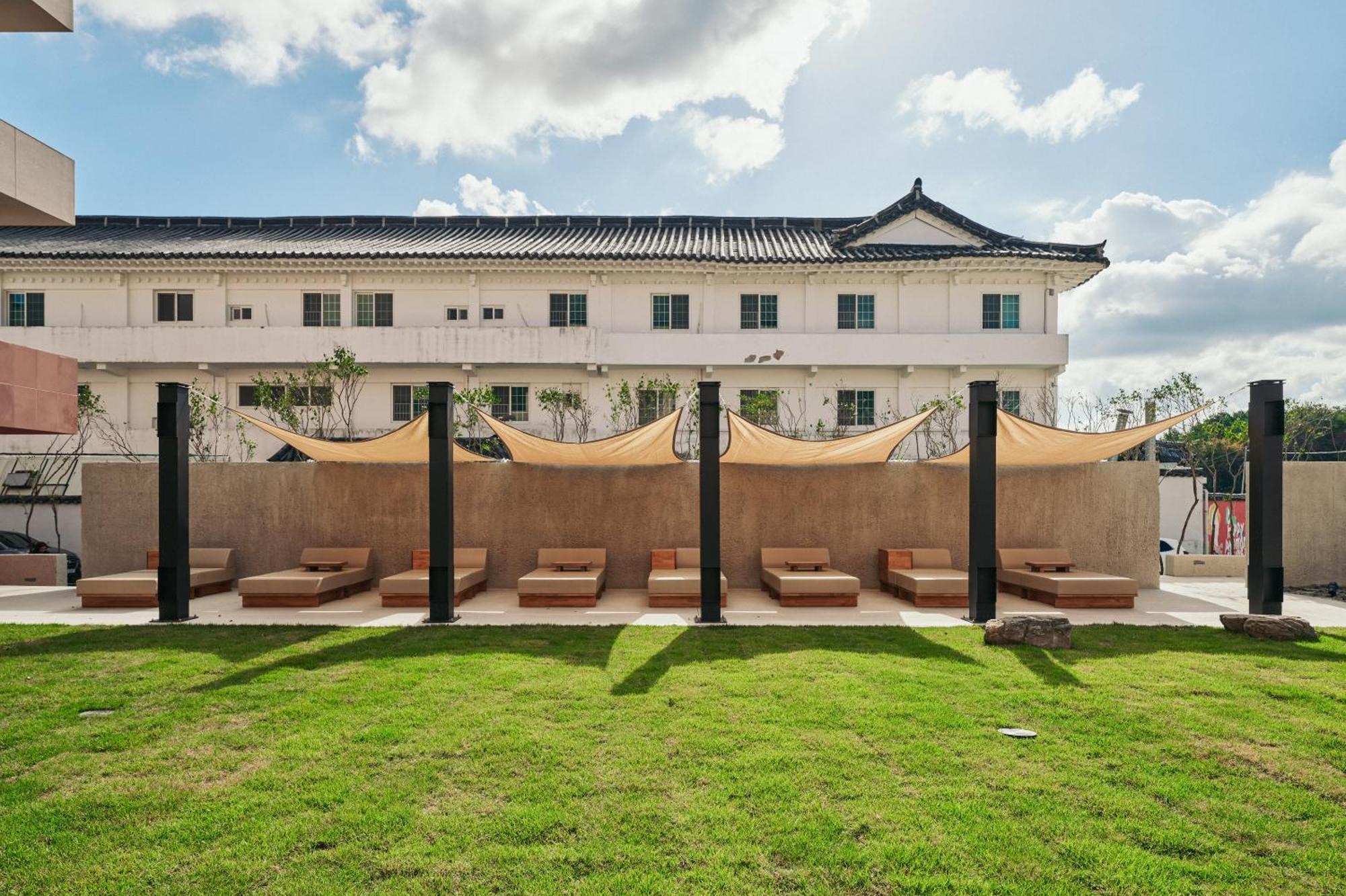 Ije Gyeongju Hotel Bagian luar foto